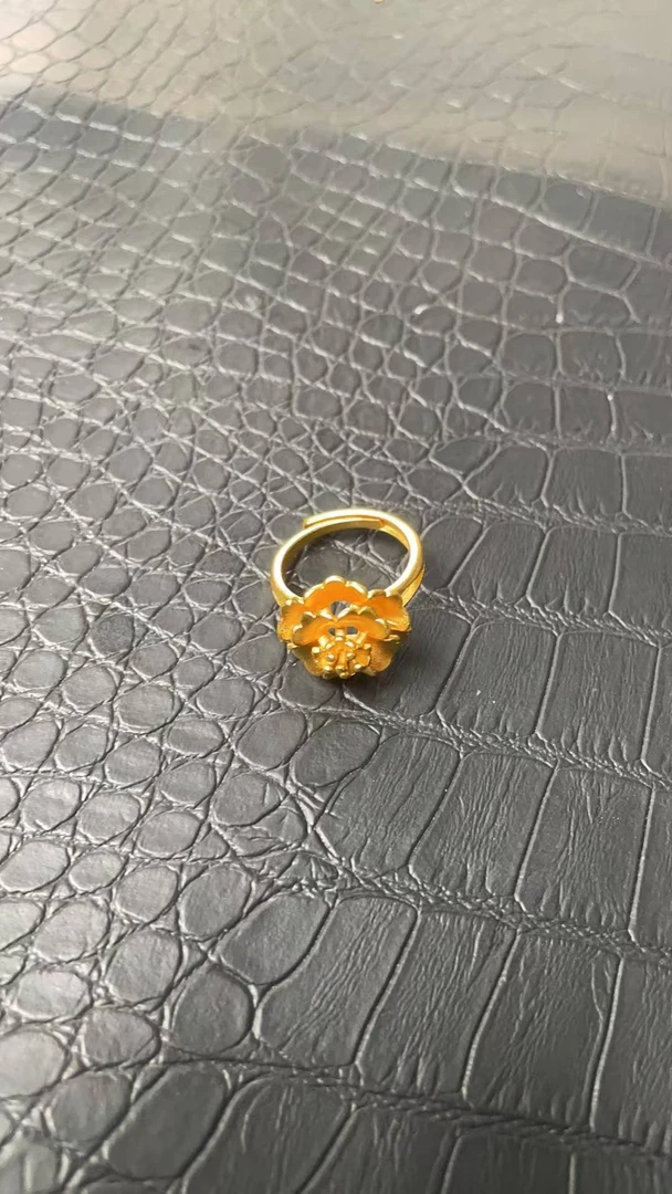 戒指 a101精美百搭小花戒指