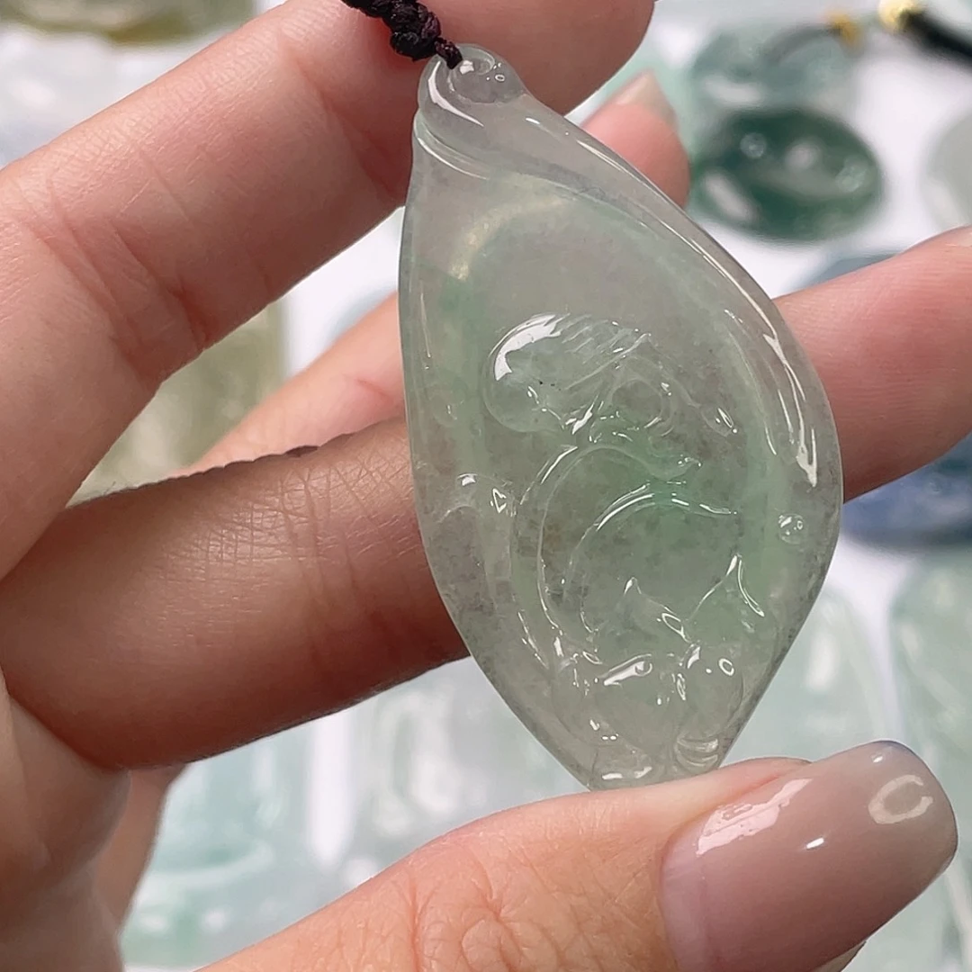 吊坠(不含链)未镶嵌翡翠1