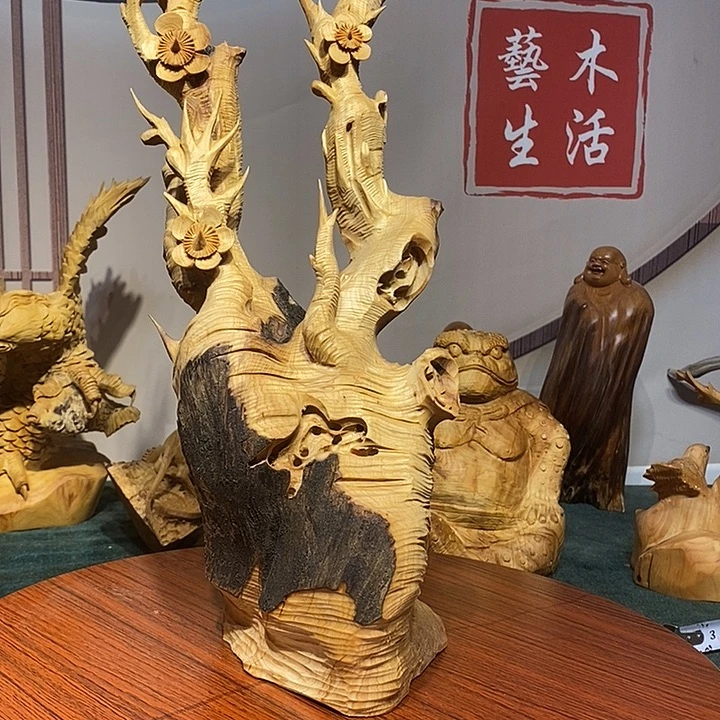 壶***地崖柏喜上眉梢