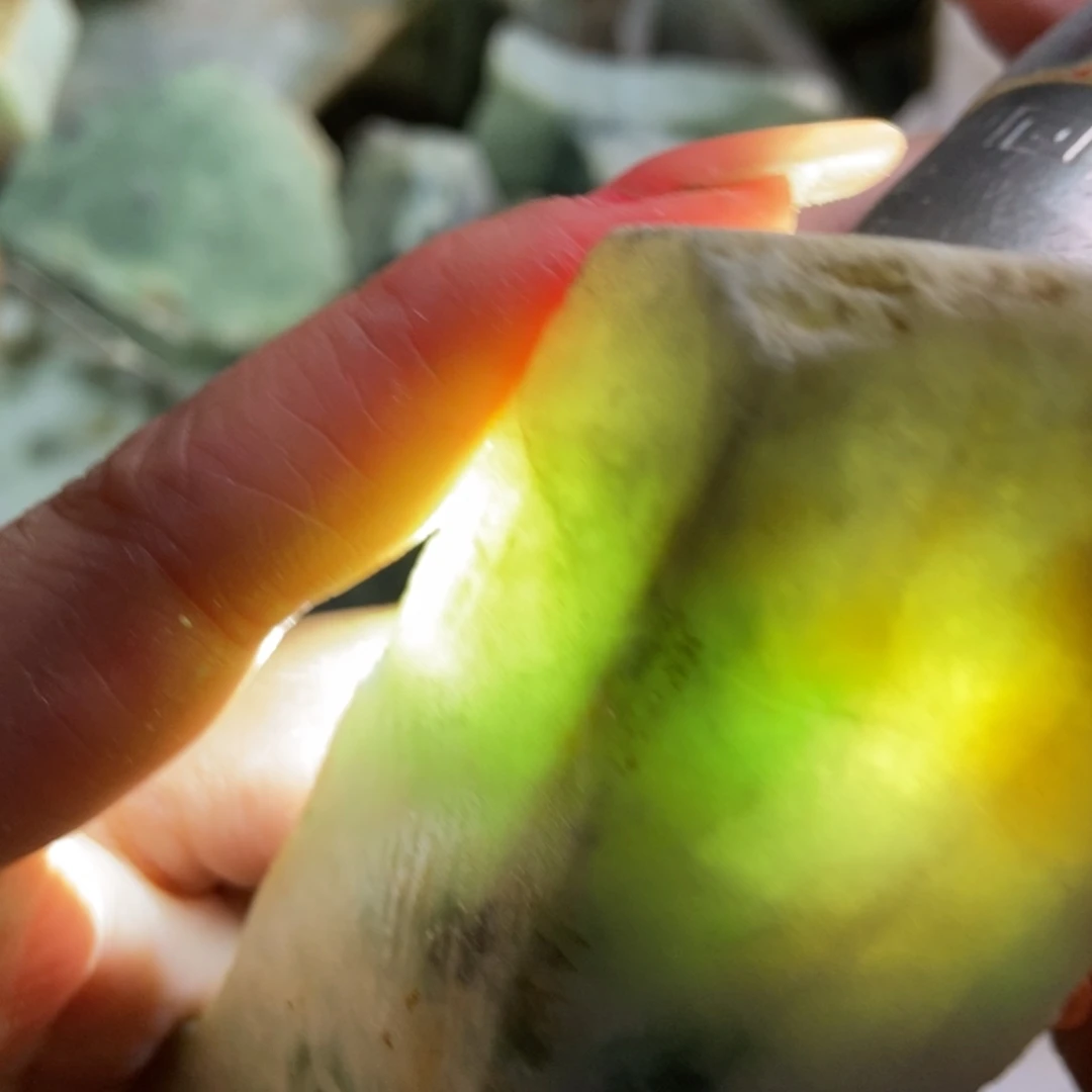 翡翠未镶嵌挂件天然翡翠