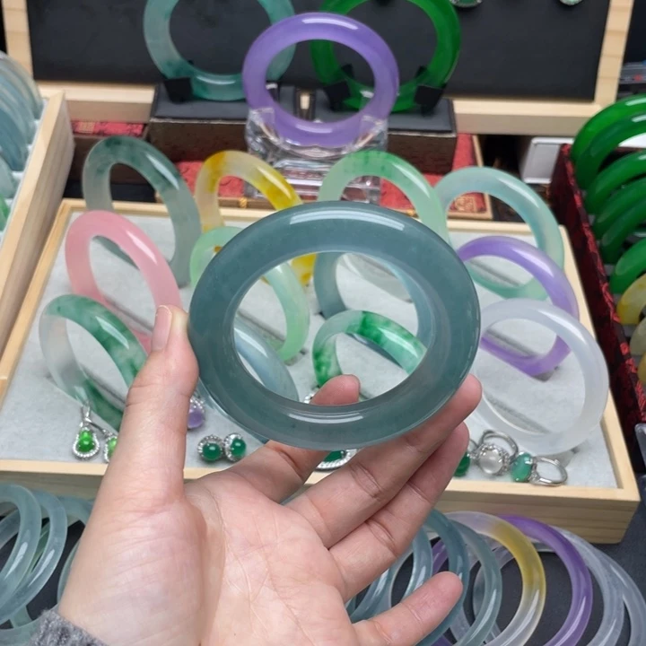 直播链接胖圆条53-55