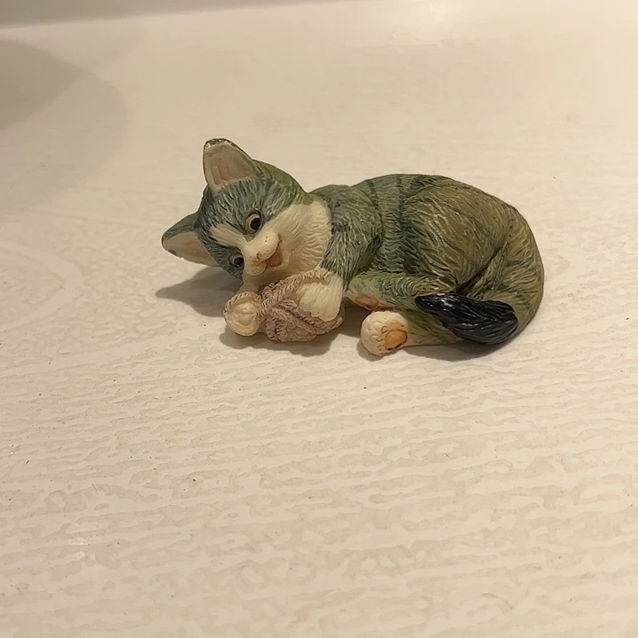 @***常瓷猫猫小可爱摆件一个