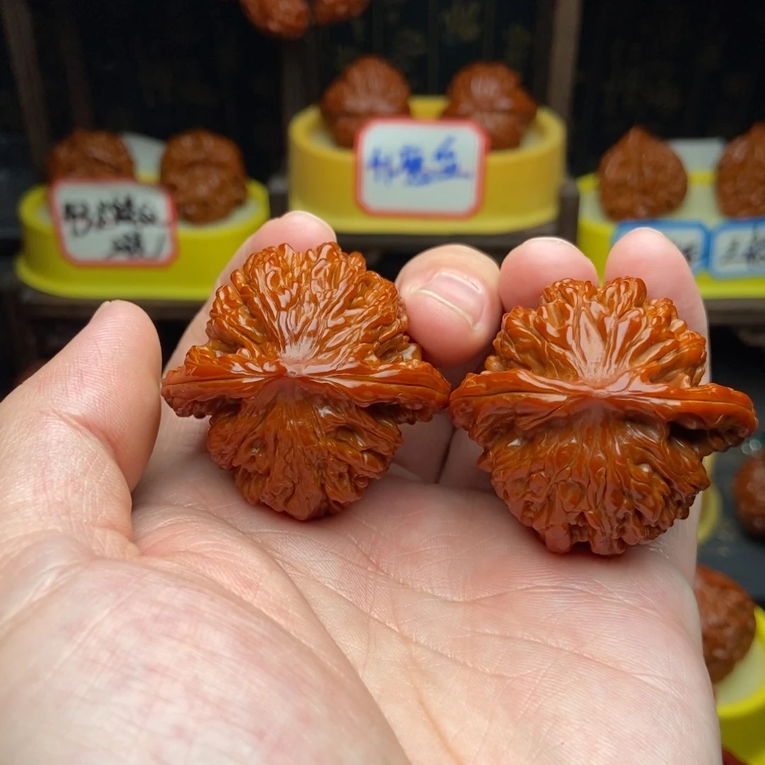 吊坠文玩核桃43至尊虎