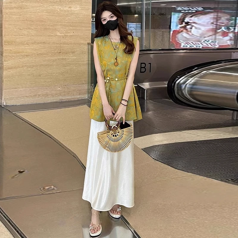 拉夏贝尔时尚套装裙女2025年夏季新款新中式马甲背心半身裙两件套