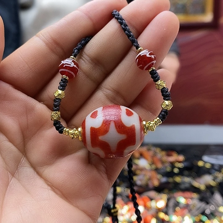 玛瑙/玉髓（覆膜）合金颈饰