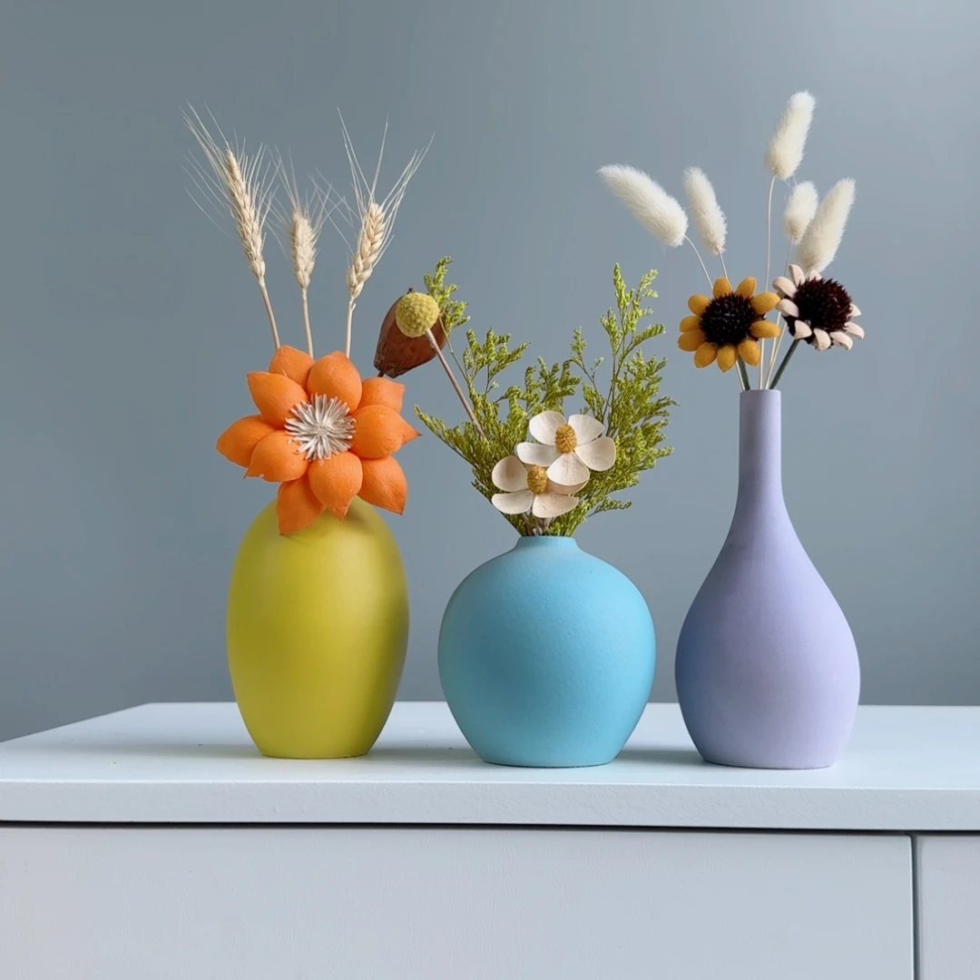 摆件陶瓷小花瓶摆件含花总高约20-30cm
