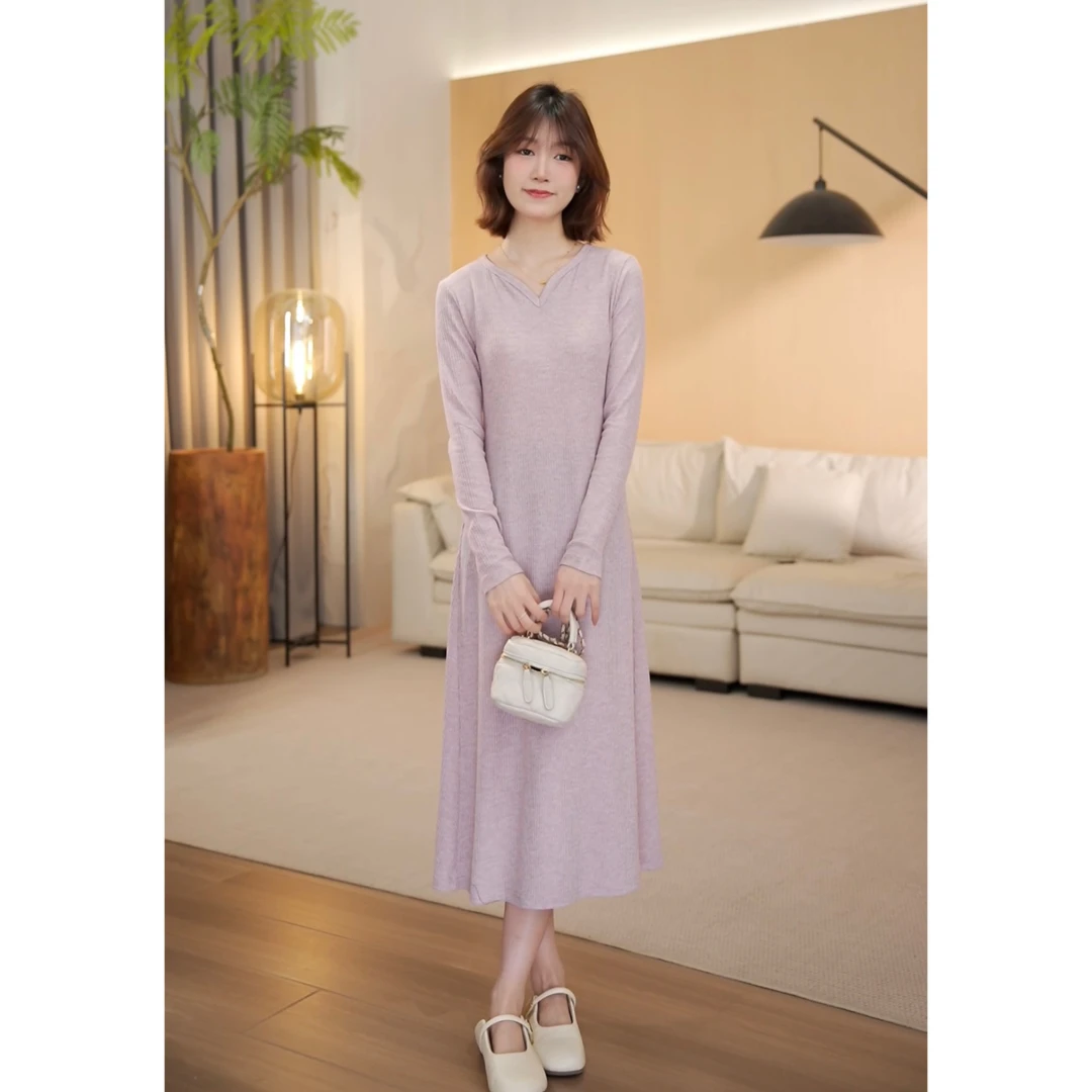 （周周小个子）春季新款显瘦长袖针织中长款修身连衣裙-8189