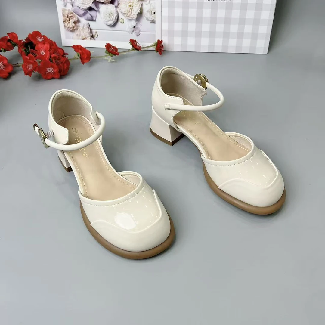 38091 新款上新显瘦气质百搭时尚包头凉鞋