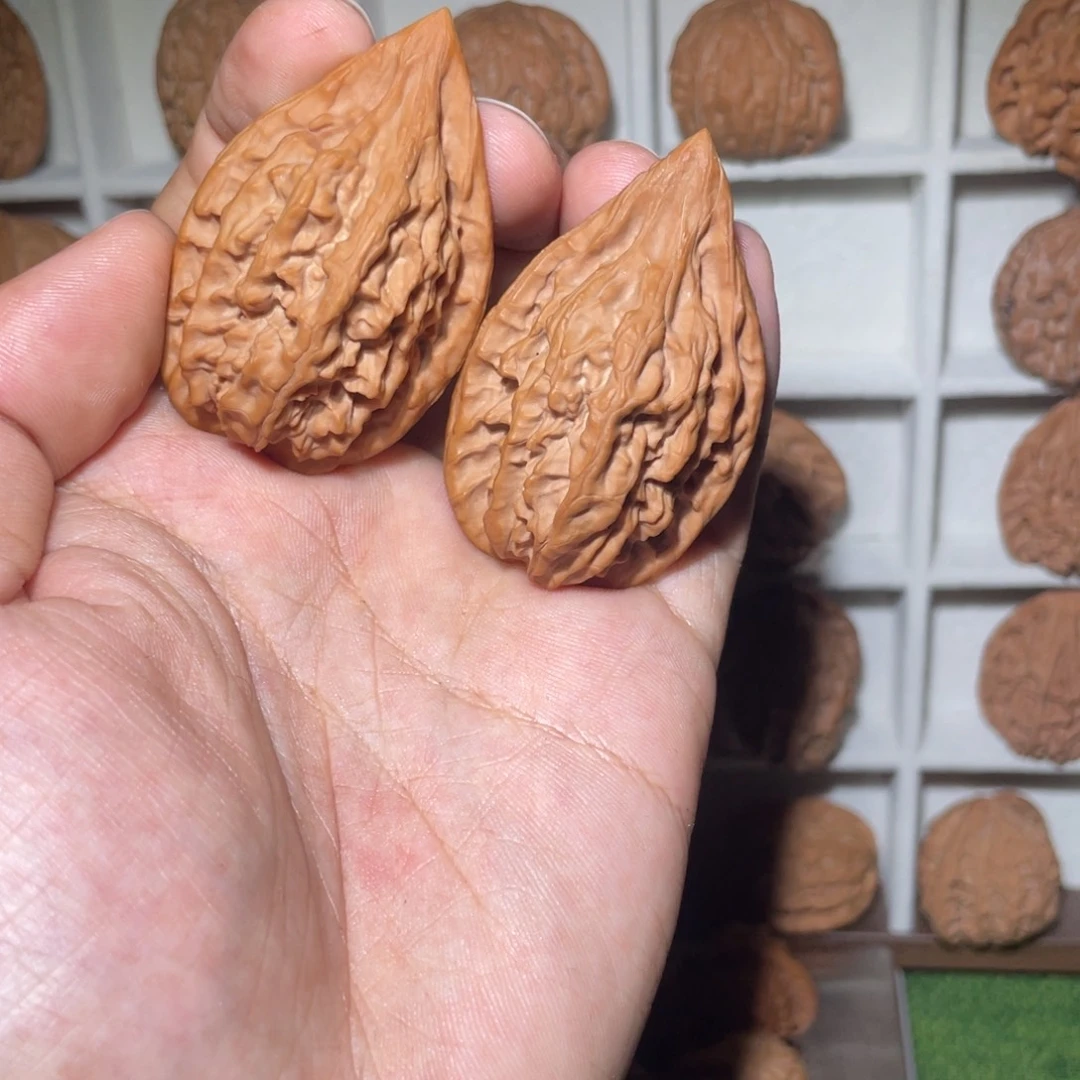 把件文玩核桃35.5毕业对红缨枪鸡心全品