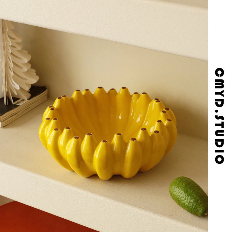 YD创意香蕉水果盘子家用陶瓷干果盘轻奢高档网红装饰摆件零食盘
