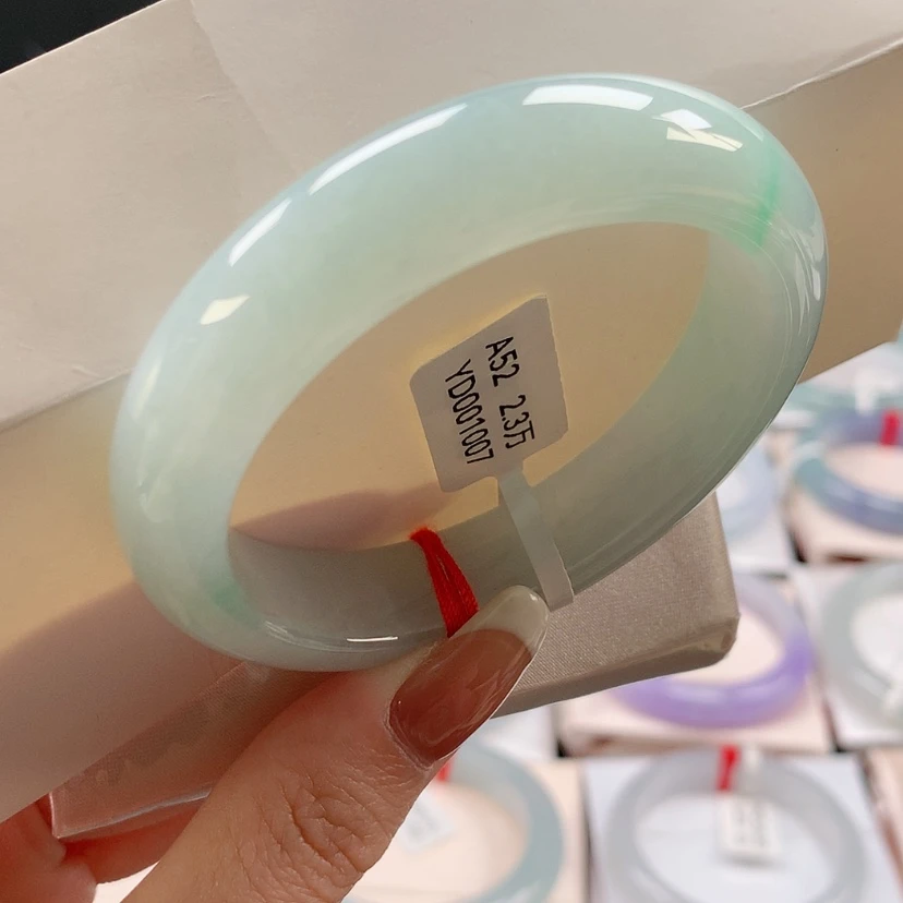 【闪购商品】未镶嵌手镯翡翠52晴水金丝绿正圈手镯