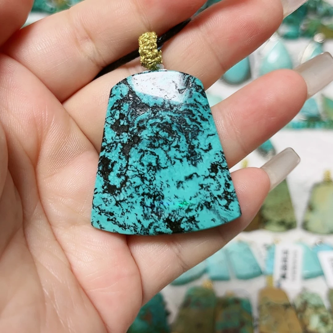 【闪购商品】南红玛瑙未镶嵌珠宝奇石搞***姐