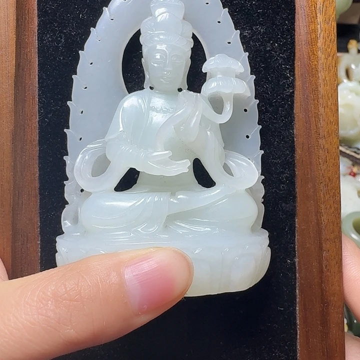 庐***堂和田玉未镶嵌吊坠(不含链)新号开播 挂件一件