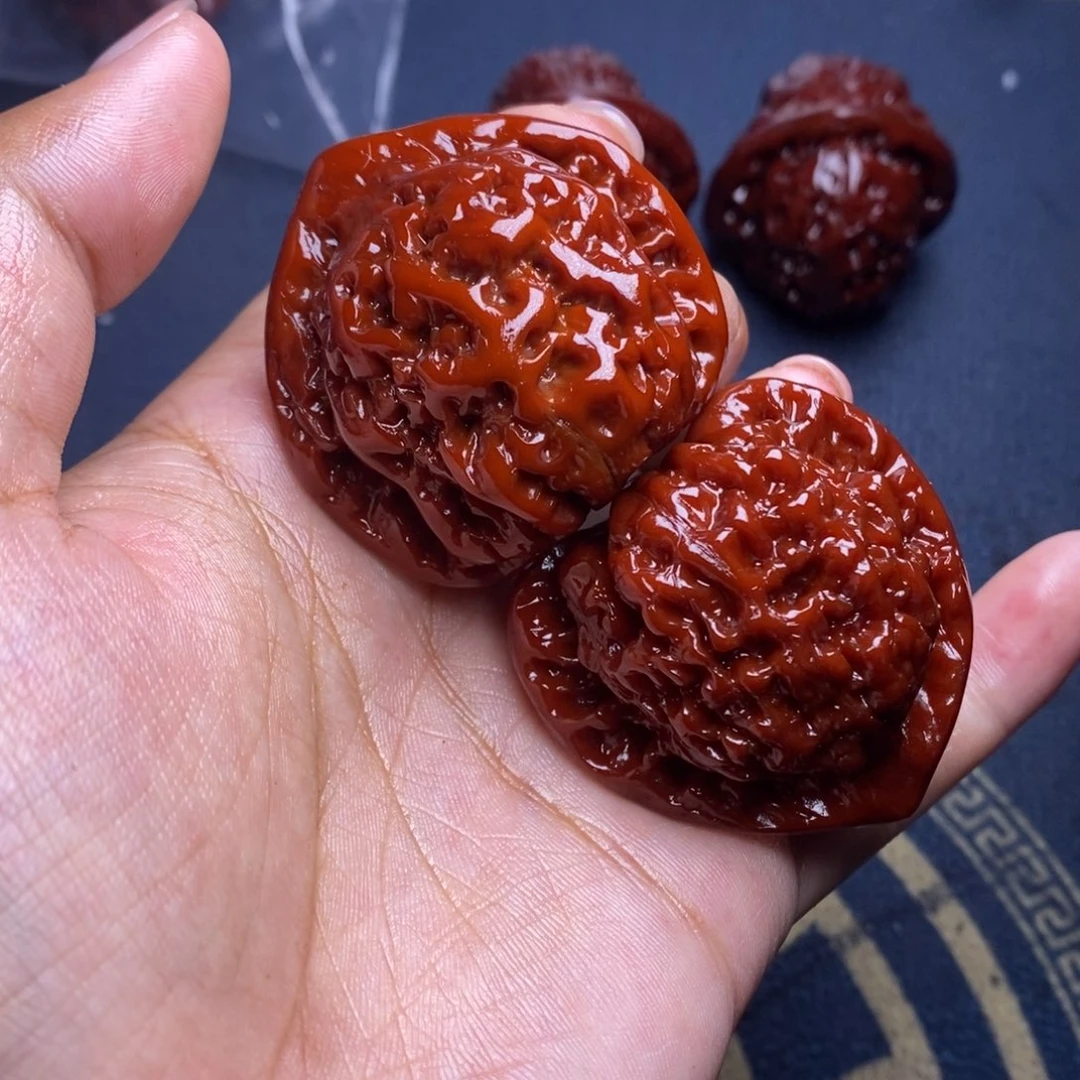 文玩核桃吊坠官帽 43