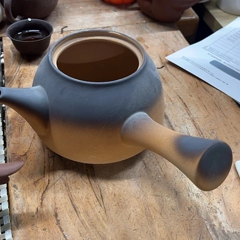 微瑕，明火，约750毫升如果有渗水，多麻