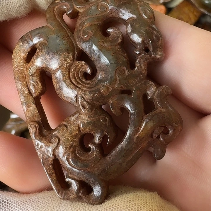 和田玉未镶嵌挂件