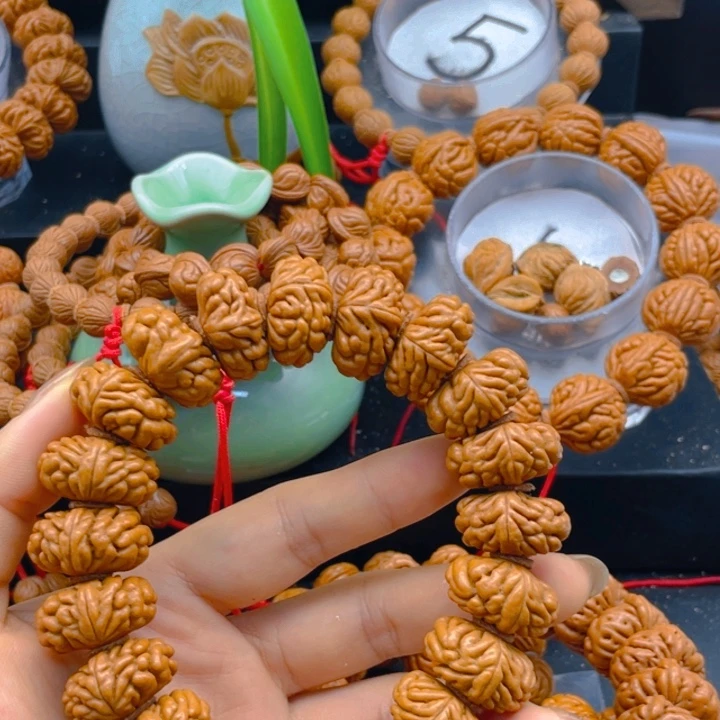 拼***斗红红火火娜娜娜娜