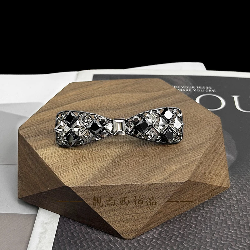 【LXX靓西西】072 气质蝴蝶结轻职风时尚6.3厘米弹簧夹