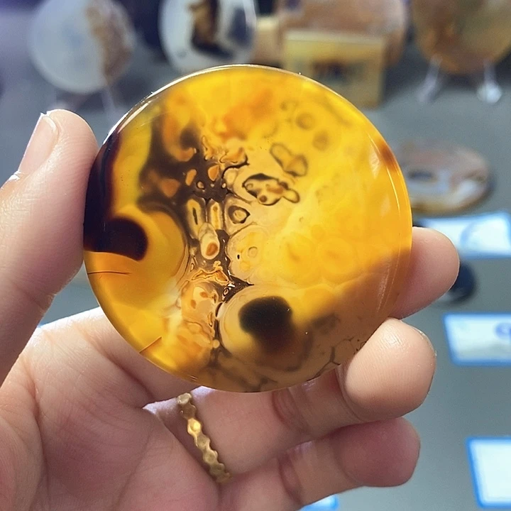 玛瑙/玉髓未镶嵌珠宝半成品
