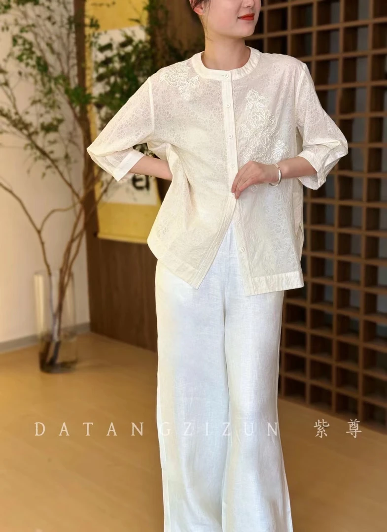 白色亚麻阔腿修身裤