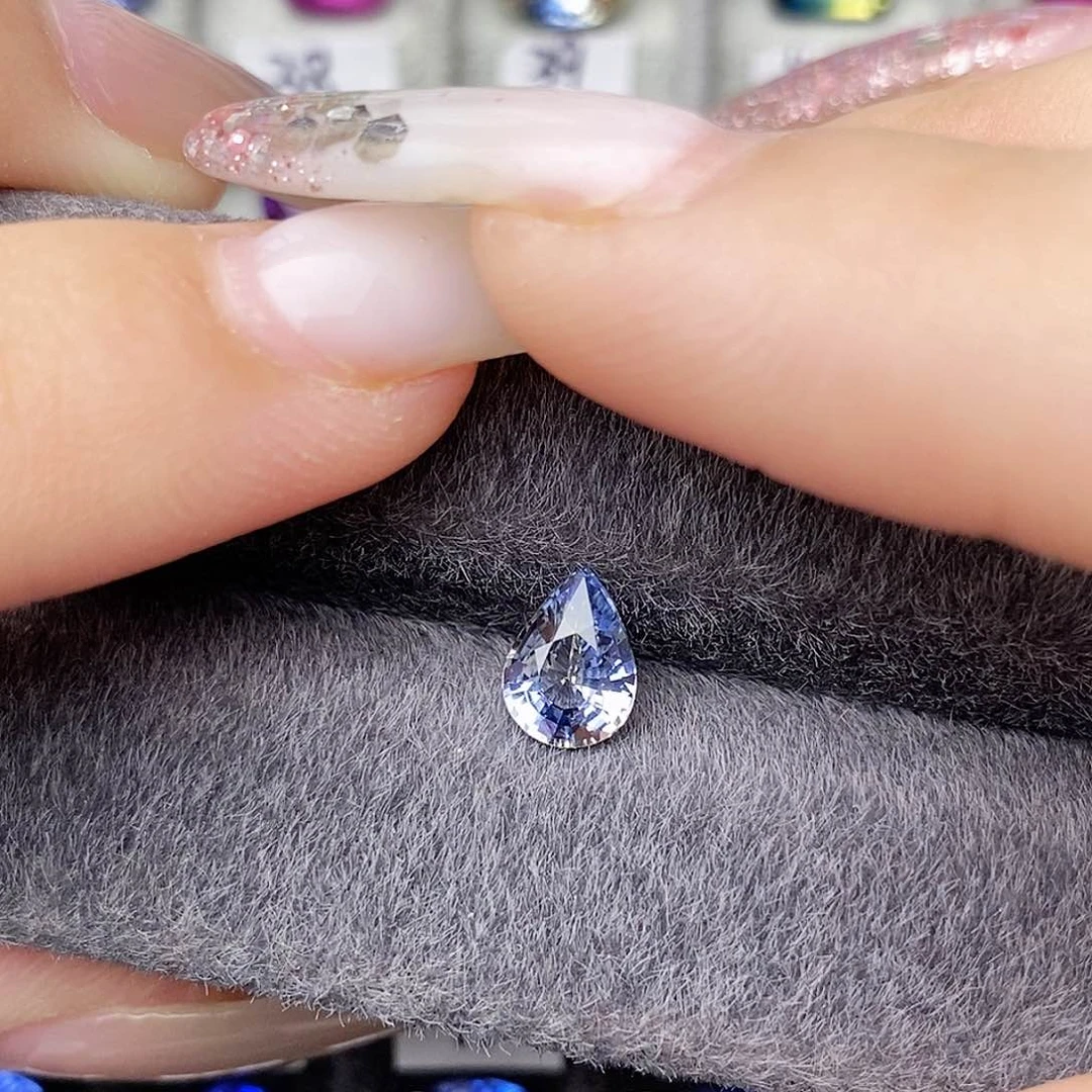 裸石蓝宝石CGRL闪亮VB玻璃体水滴形1.07ct/0086
