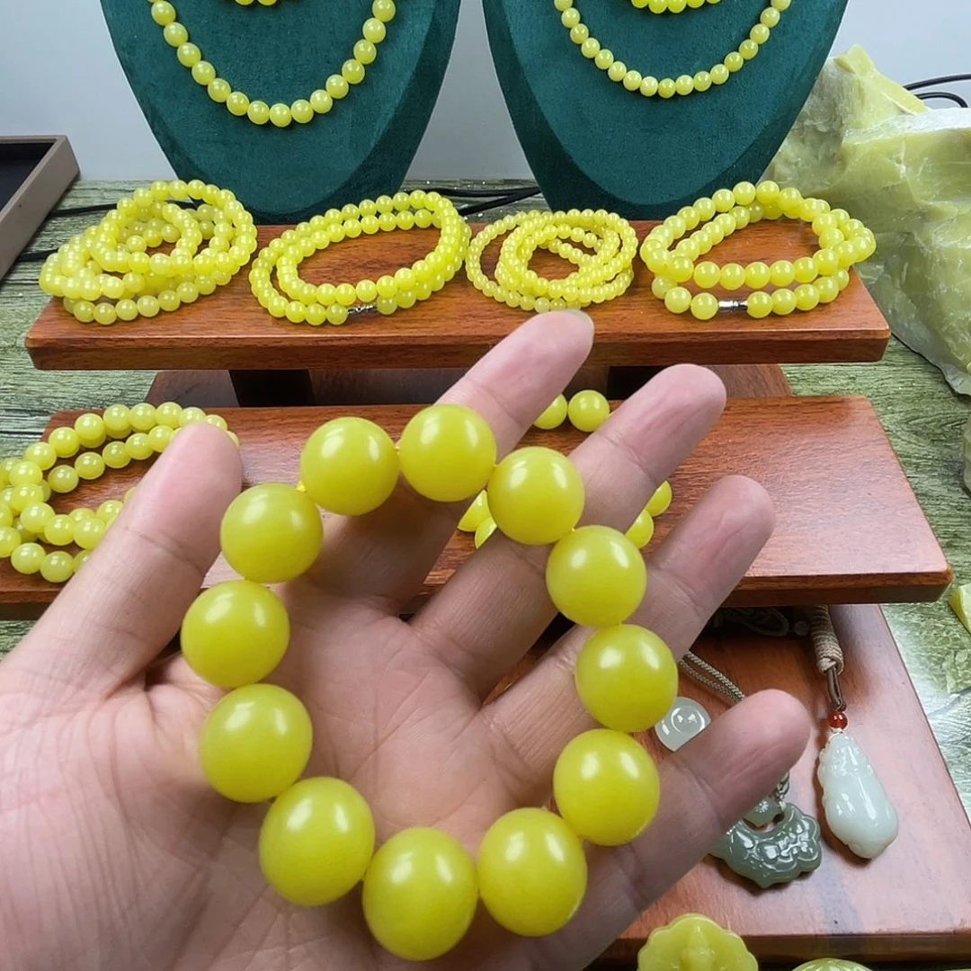 无***5新疆若羌黄口18手串