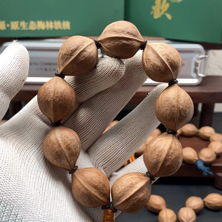 手串橄榄核2128三花