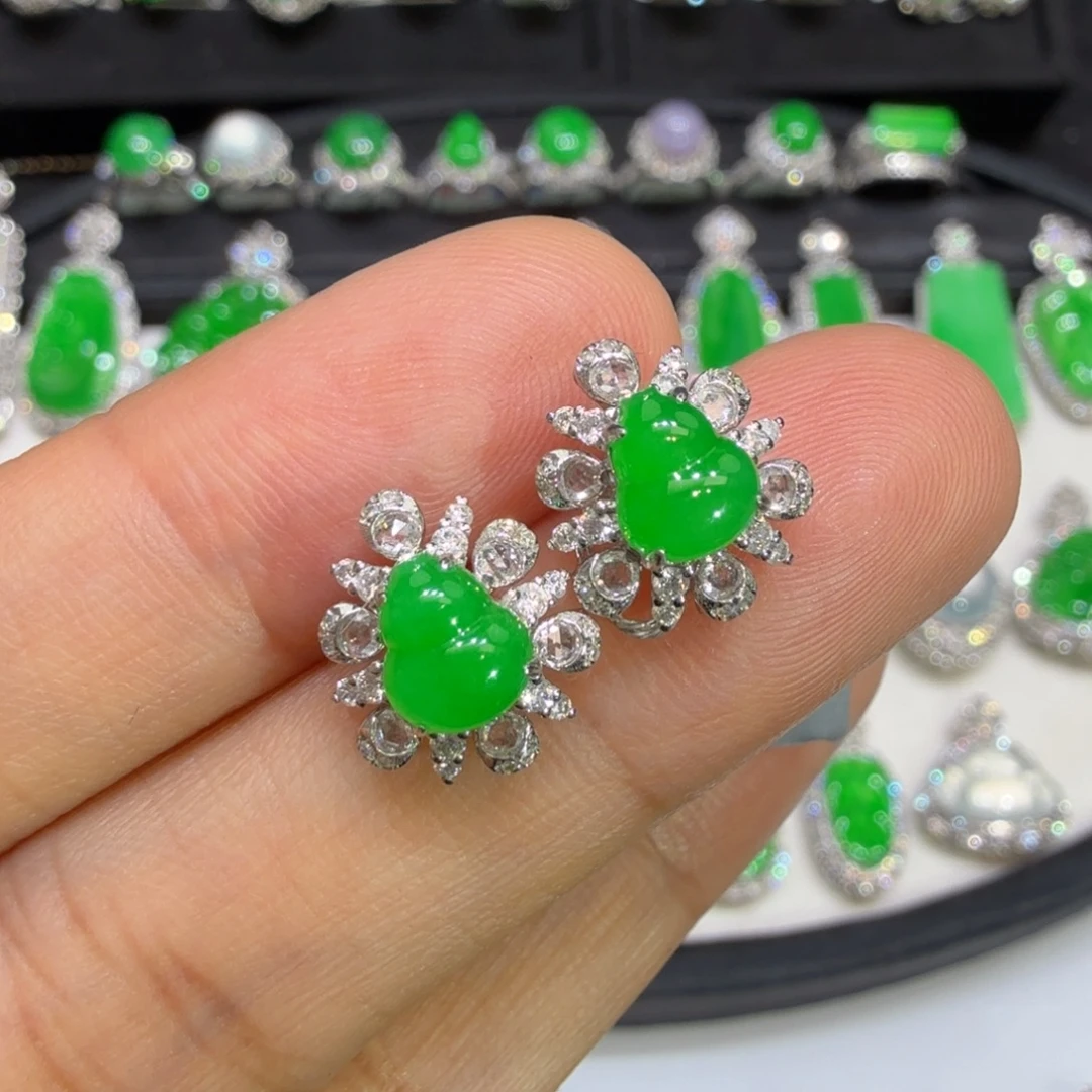 翡翠18K金镶嵌耳饰收到货48小时鉴赏期