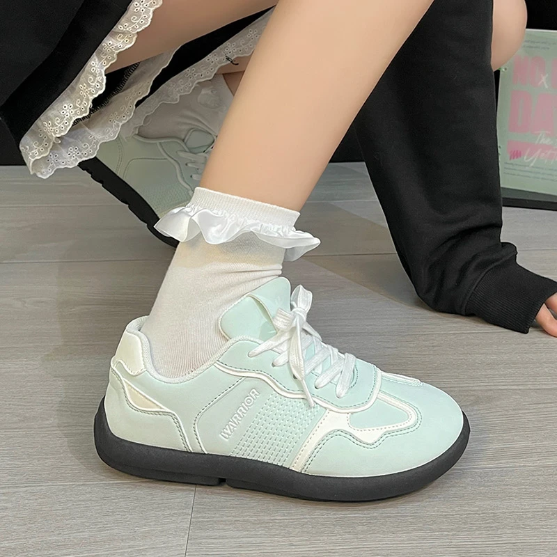 回力德训鞋爆款春季小众百搭休闲板鞋女学生ins潮流厚底小白鞋子