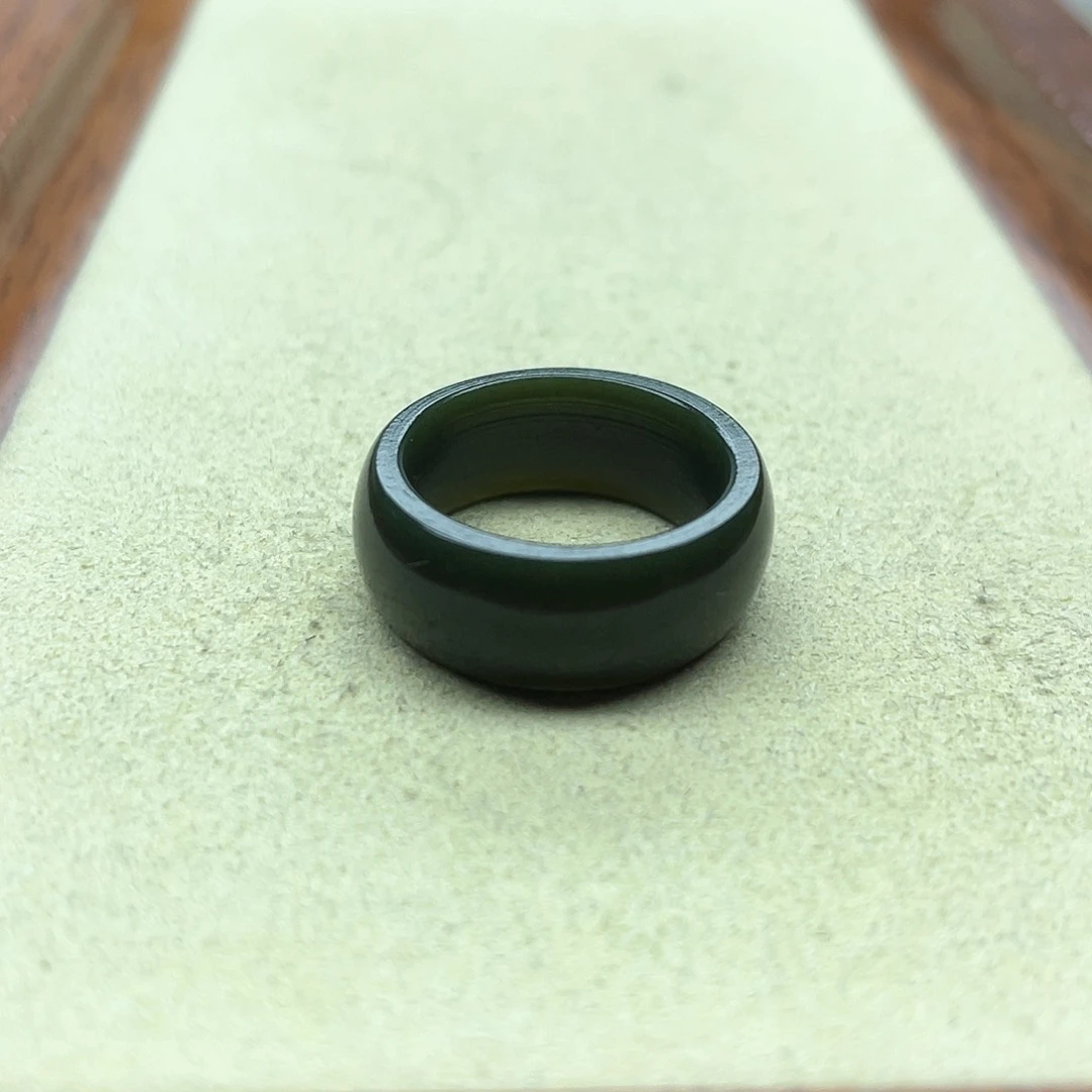 未镶嵌戒指和田玉82青玉宽条10-11号