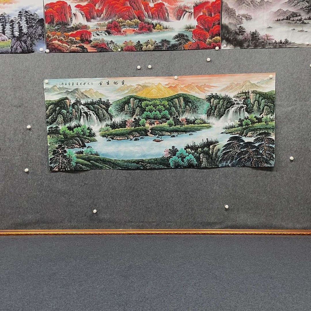 国画小八尺山水一幅