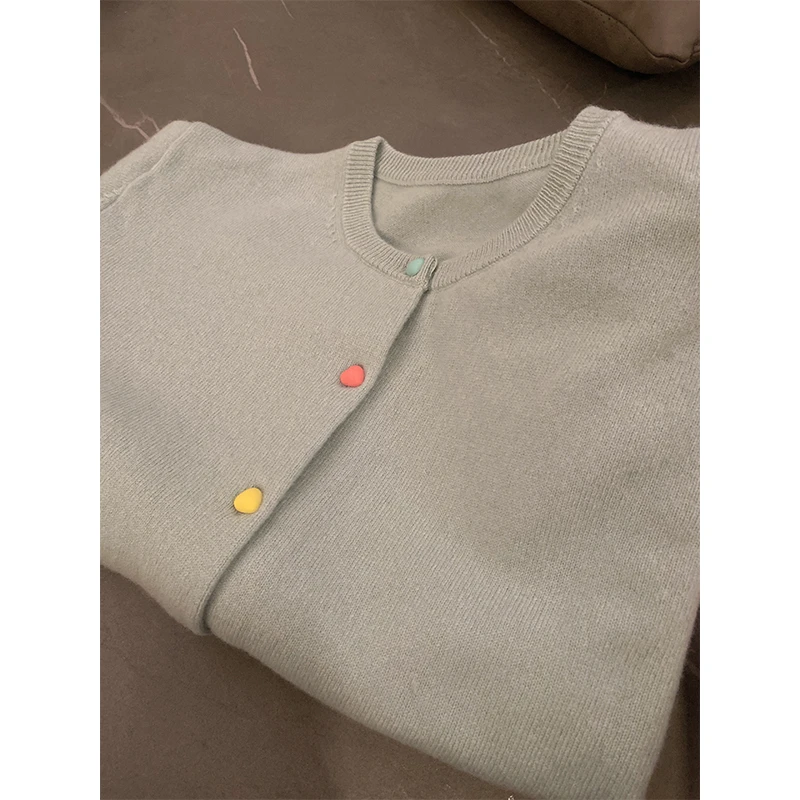 （薄荷曼波）春季新款爱心彩色圆领针织衫慵懒风减龄毛衣外套-9679