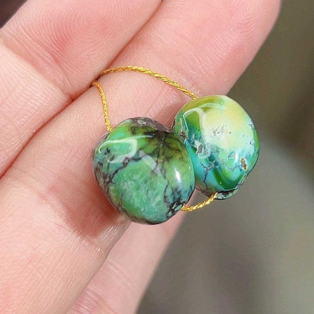 绿松石未镶嵌珠宝奇石