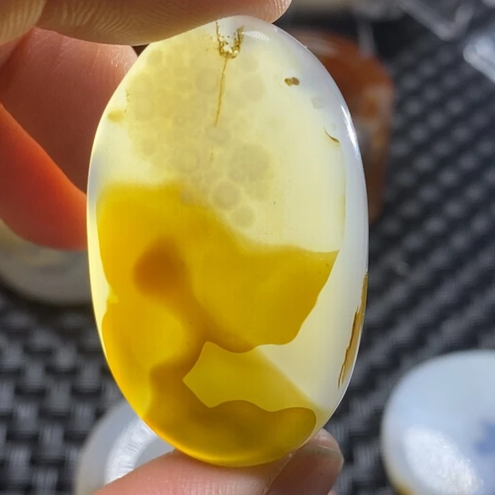 玛瑙/玉髓颈饰未镶嵌放***！