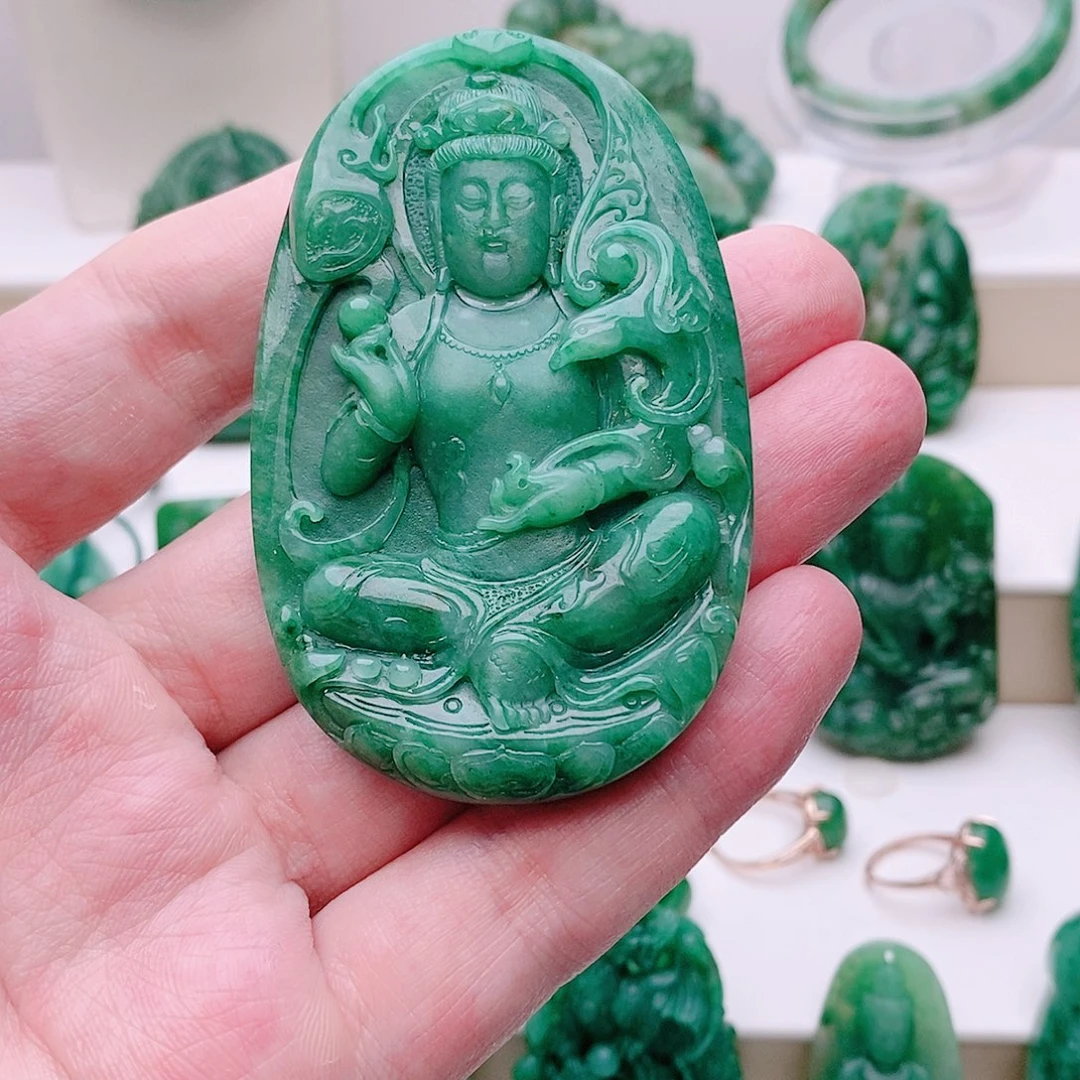玖***柒未镶嵌独山玉吊坠
