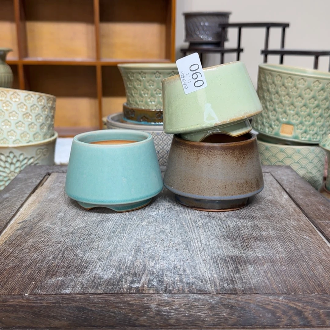 于***丢手工花盆 090 内口口径 6cm
