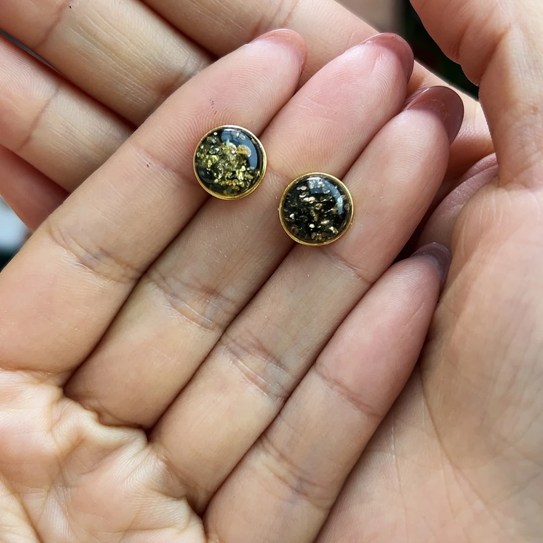 琥珀手镯未镶嵌耳钉