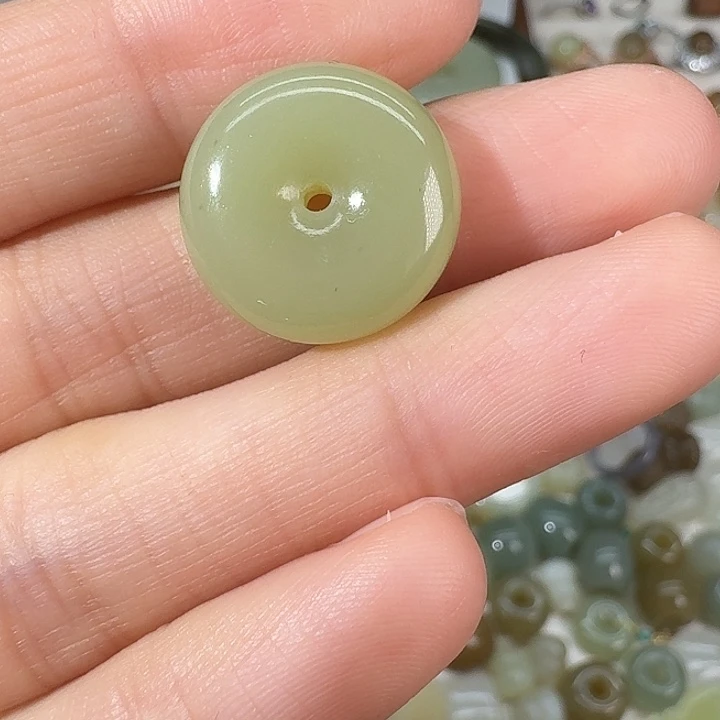 和田玉未镶嵌颈饰18.27.2