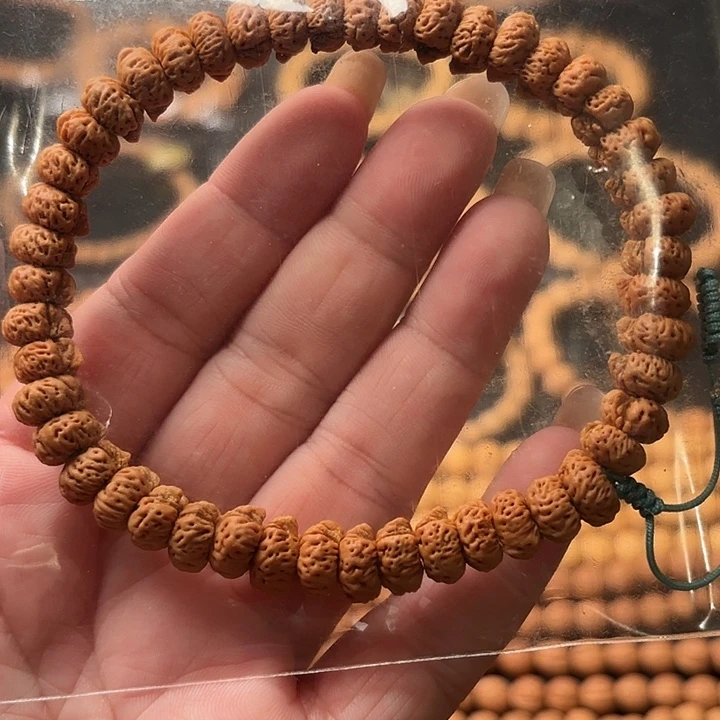 手串桃核野生小蟠桃手持，