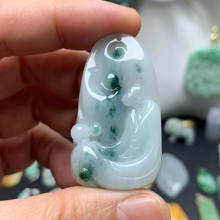 翡翠未镶嵌颈饰天然A货翡翠