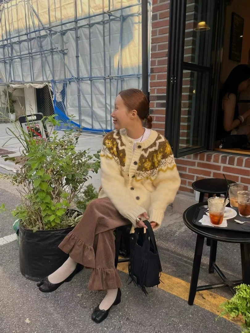 {爆款上新}100%纯羊毛东大门复古重工提花宽松韩系毛衣针织开衫