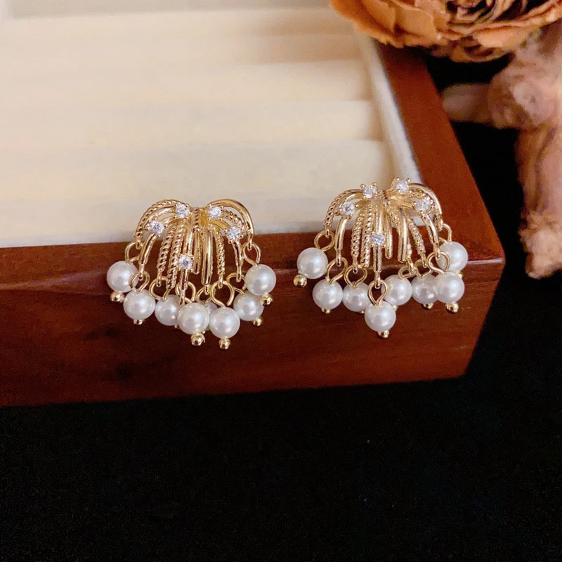 铜合金仿珍珠耳饰 【烟花】耳饰宫廷风手工轻职风高级感简约小众