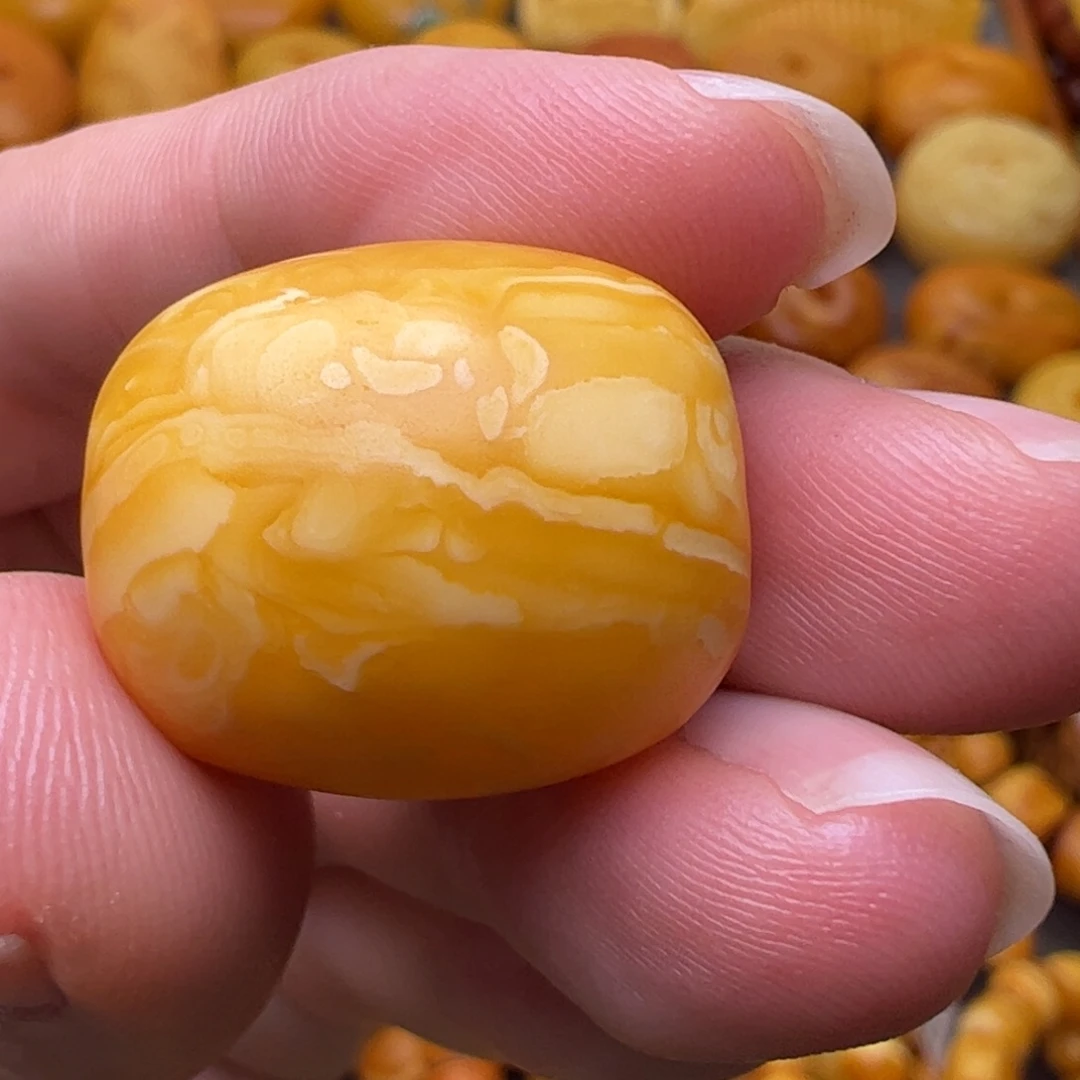 蜜蜡未镶嵌珠宝奇石19