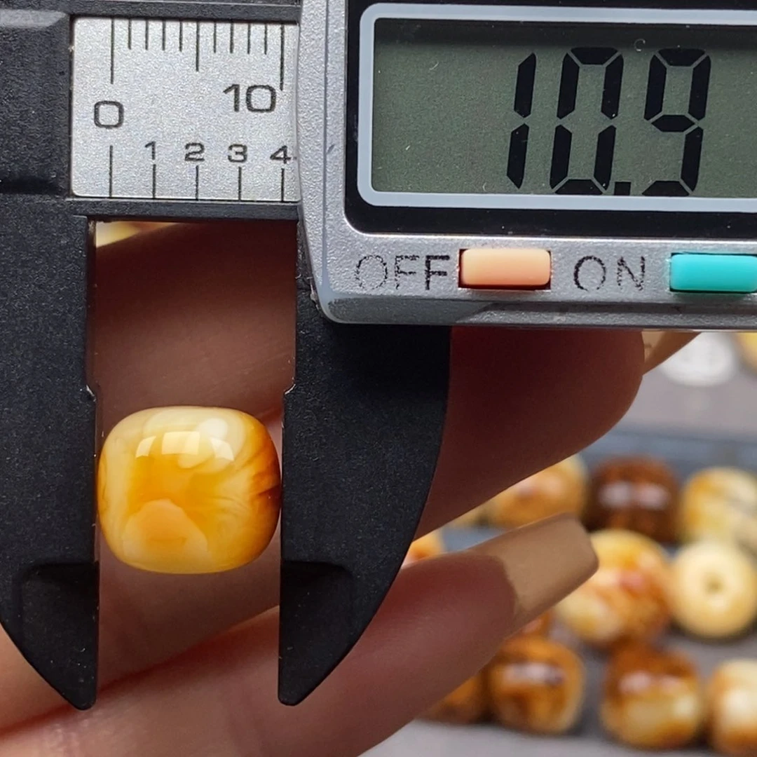 未镶嵌琥珀戒指老型