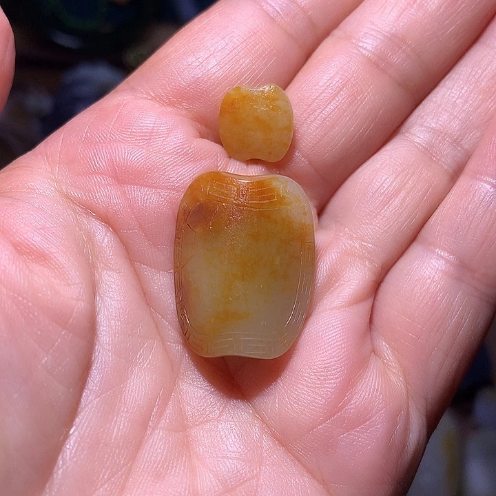 和田玉（糖玉）未镶嵌颈饰董*昌