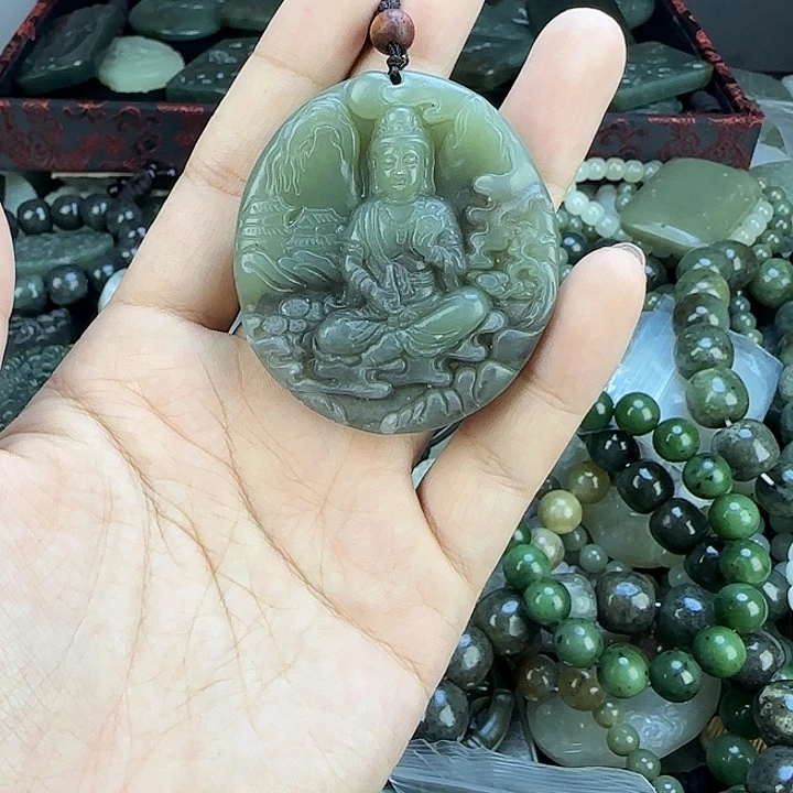 和田玉未镶嵌颈饰