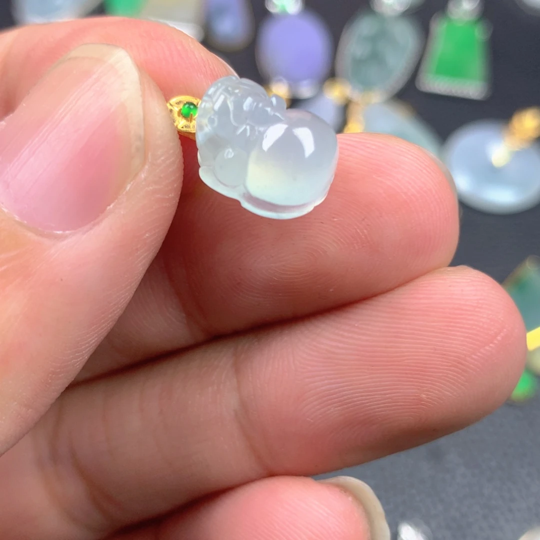 【闪购商品】翡翠18K金镶嵌颈饰翡翠