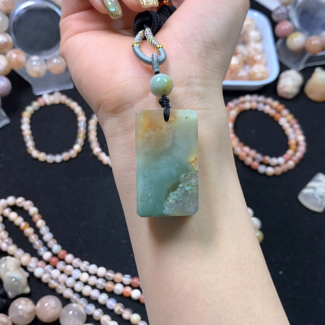 玛瑙/玉髓项圈未镶嵌沙漠绿洲无事牌