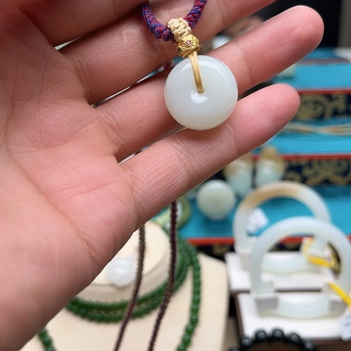 吊坠(不含链)未镶嵌和田玉