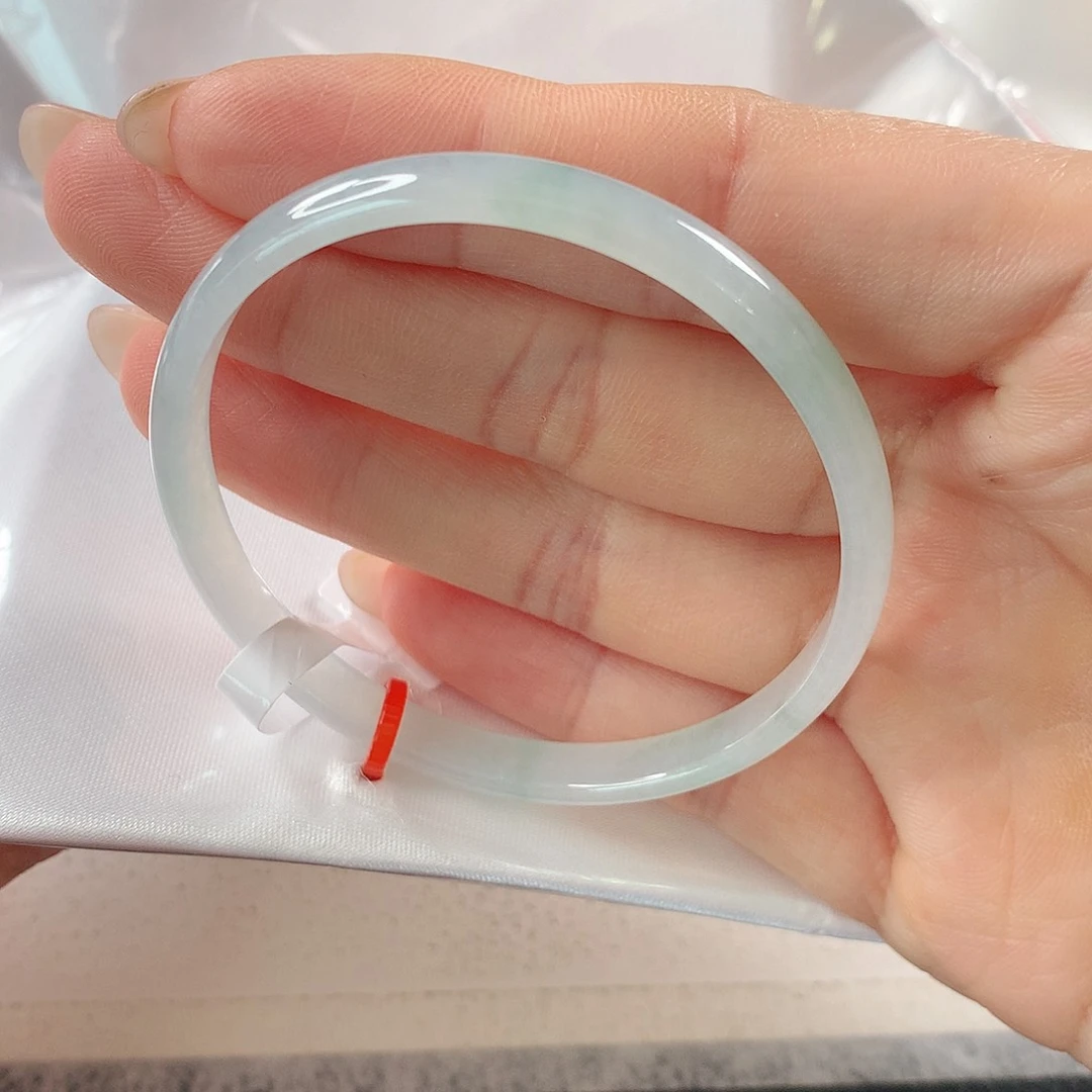 翡翠手镯未镶嵌 正圈①⑤③